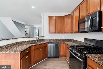 508 Legrace Terrace NE, Leesburg, VA 20176 - Photo 12