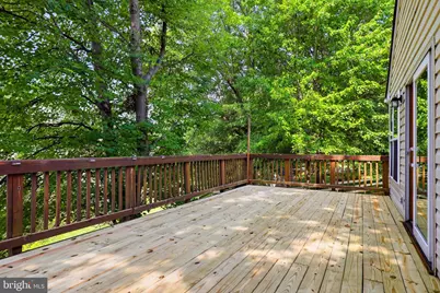17224 Rosecliff Court, Round Hill, VA 20141 - Photo 16