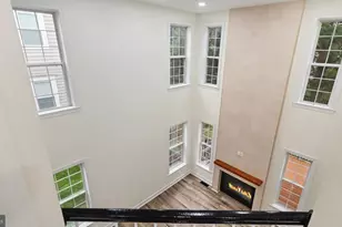 22891 Courtland Park Dr, Brambleton, VA 20148 - Photo 46