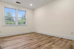 22891 Courtland Park Dr, Brambleton, VA 20148 - Photo 52