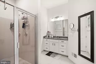 41699 Brookebourough Ct, Aldie, VA 20105 - Photo 30