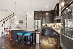 41699 Brookebourough Ct, Aldie, VA 20105 - Photo 18