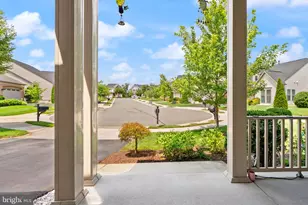 41699 Brookebourough Ct, Aldie, VA 20105 - Photo 6