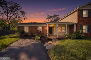 413 Harding Ct, Sterling, VA 20164 - Photo 1