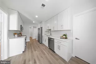 413 Harding Ct, Sterling, VA 20164 - Photo 12