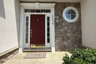 42770 Conquest Cir, Brambleton, VA 20148 - Photo 2