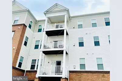 41895 Cathedral Valley Square #401, Aldie, VA 20105 - Photo 2