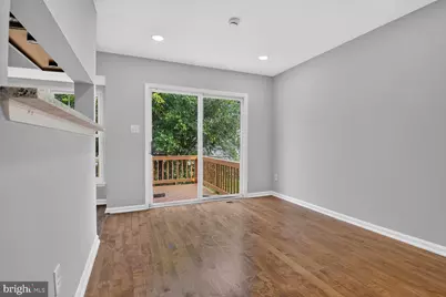 22009 Guilford Station Terrace, Sterling, VA 20166 - Photo 6