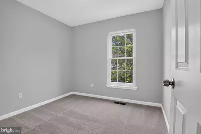 22009 Guilford Station Terrace, Sterling, VA 20166 - Photo 10