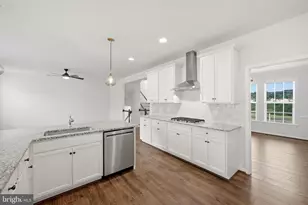 35943 Fieldside Wy, Round Hill, VA 20141 - Photo 10