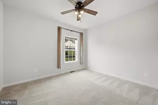35943 Fieldside Wy, Round Hill, VA 20141 - Photo 20
