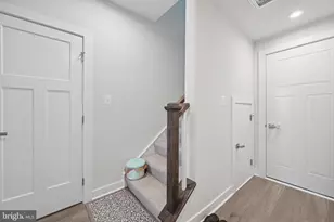 42587 Pitlochry Dr, Sterling, VA 20166 - Photo 8