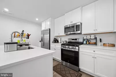 42587 Pitlocherey Drive, Sterling, VA 20166 - Photo 20