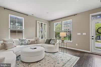 43498 Apple Orchard Square, Ashburn, VA 20148 - Photo 8