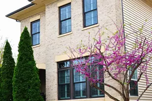 20405 Savin Hill Dr, Ashburn, VA 20147 - Photo 2
