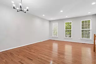 43452 Laidlow St, Chantilly, VA 20152 - Photo 4