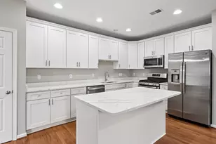 43452 Laidlow St, Chantilly, VA 20152 - Photo 8