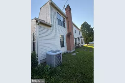 20058 Great Falls Forest Drive, Great Falls, VA 22066 - Photo 8