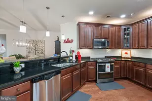 24637 Woolly Mammoth Terrace, Aldie, VA 20105 - Photo 8