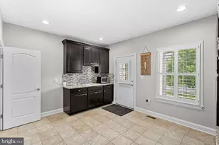 22391 Conservancy Drive, Ashburn, VA 20148 - Photo 36