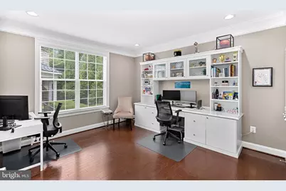 22391 Conservancy Drive, Ashburn, VA 20148 - Photo 32