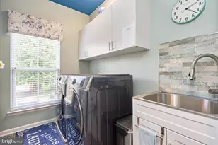 42719 Explorer Dr, Brambleton, VA 20148 - Photo 42