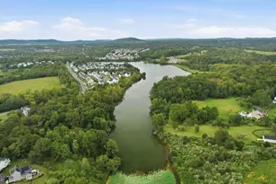 17992 Ridgewood Pl, Round Hill, VA 20141 - Photo 44