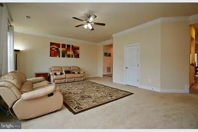 22233 Falling Terrace, Ashburn, VA 20148 - Photo 4