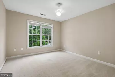 42855 Chatelain Circle, Ashburn, VA 20148 - Photo 16