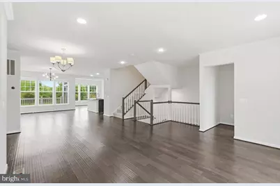 25288 Arrowroot Terrace, Chantilly, VA 20152 - Photo 4