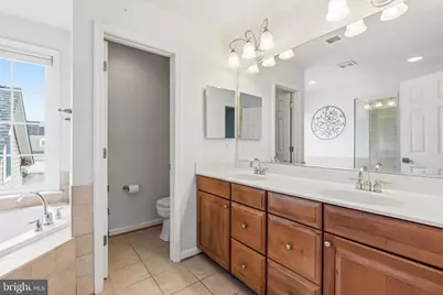 41834 Bristow Manor Drive, Ashburn, VA 20148 - Photo 32