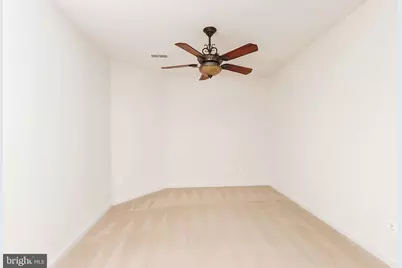 43698 Chicacoan Creek Square, Leesburg, VA 20176 - Photo 16
