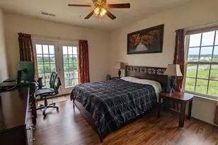 25317 Patriot Terrace, Aldie, VA 20105 - Photo 6
