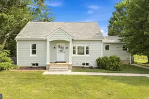 37860 Charles Town Pike, Purcellville, VA 20132 - Photo 2