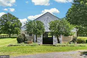 20202 St Louis Rd, Purcellville, VA 20132 - Photo 24