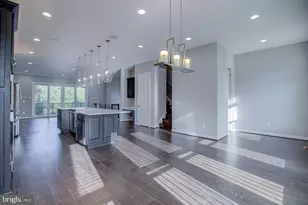 23098 Sullivans Cove Sq, Brambleton, VA 20148 - Photo 16