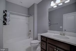 23098 Sullivans Cove Sq, Brambleton, VA 20148 - Photo 42