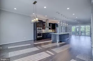 23098 Sullivans Cove Sq, Brambleton, VA 20148 - Photo 18