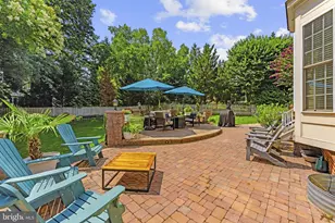 43550 Riverpoint Dr, Leesburg, VA 20176 - Photo 2