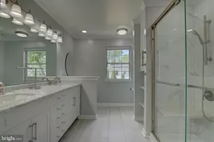 74 McPherson Cir, Sterling, VA 20165 - Photo 26
