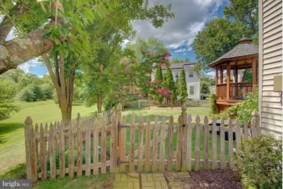 74 McPherson Circle, Sterling, VA 20165 - Photo 2