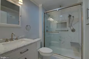 74 McPherson Cir, Sterling, VA 20165 - Photo 40