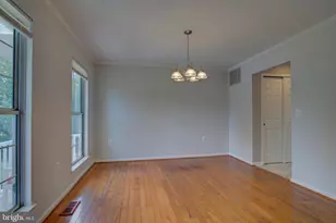 74 McPherson Cir, Sterling, VA 20165 - Photo 10