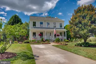 74 McPherson Cir, Sterling, VA 20165 - Photo 1
