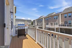 42630 Burbank Terrace, Sterling, VA 20166 - Photo 16