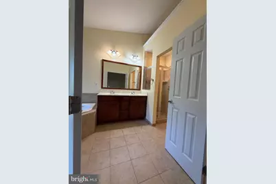43237 Mitcham Square, Ashburn, VA 20148 - Photo 48