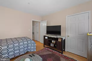20322 Beechwood Terrace, Ashburn, VA 20147 - Photo 16