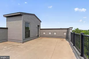 20362 Newfoundland Sq, Ashburn, VA 20147 - Photo 30