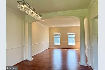 43520 Lucketts Bridge Circle, Ashburn, VA 20148 - Photo 6