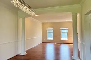43520 Lucketts Bridge Cir, Ashburn, VA 20148 - Photo 6